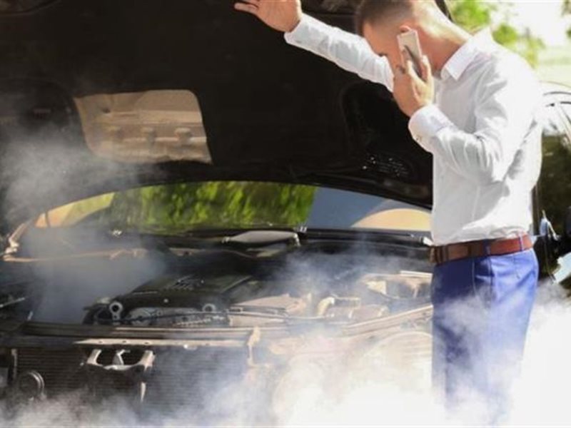 تلف محرك السيارة