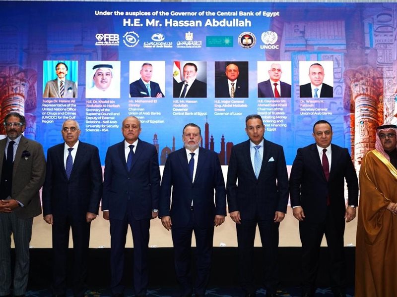  حسن عبد الله، محافظ