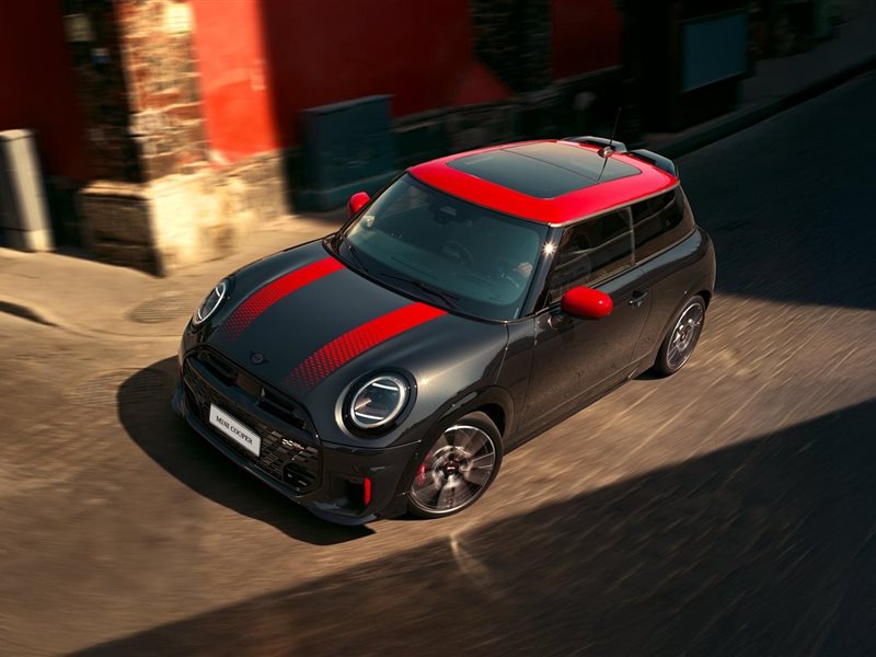 سيارات ميني 