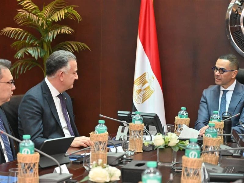 المهندس حسن الخطيب، وزير الاستثمار