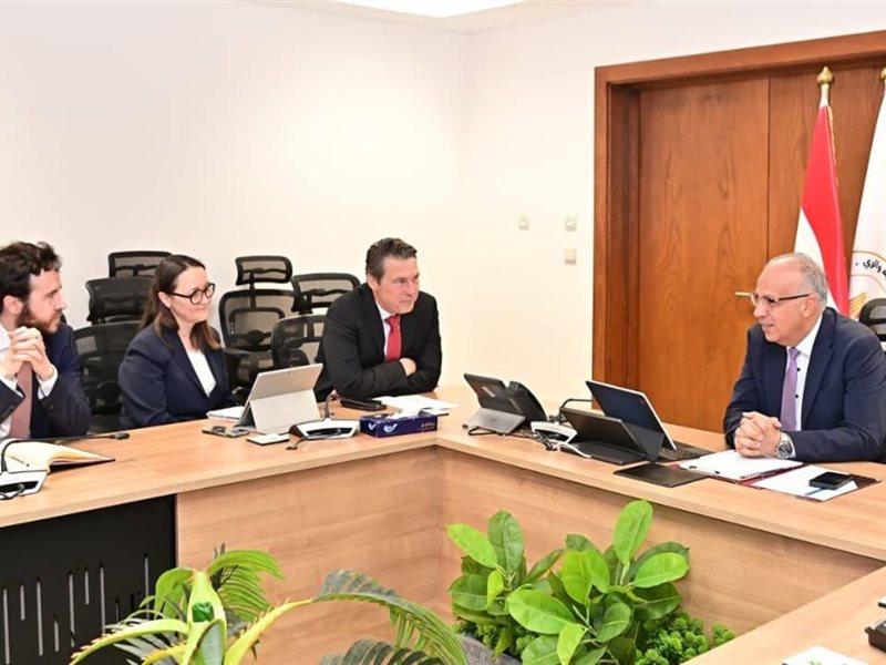 اجتماع الدكتور هاني