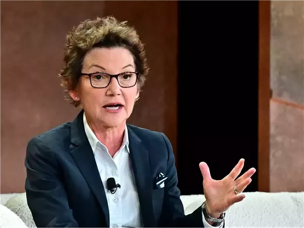 ماري دالي: وضع هش يهدد مسار النمو في الاقتصاد الأمريكي