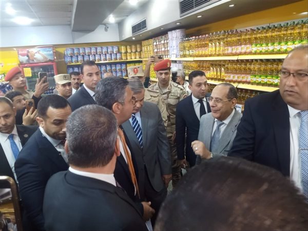 خطة لتطوير 199 فرعاً لشركات المجمعات الاستهلاكية بالإسكندرية بنظم السوبر ماركت