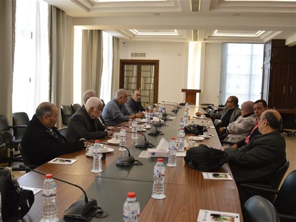 أحمد الوكيل يوجه بتكثيف دعم المصورين بالإسكندرية لمواكبة تقنيات الذكاء الاصطناعي