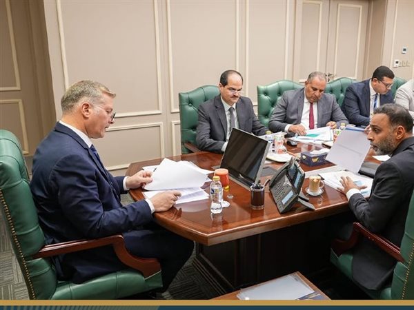 وزير البترول يلتقي الرئيس التنفيذي لشركة أركيوس إنرجي لبحث تعزيز الاستثمارات