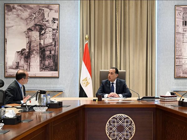 مدبولي يبحث مع كجوك مستجدات تنفيذ برنامج التعاون مع صندوق النقد الدولي