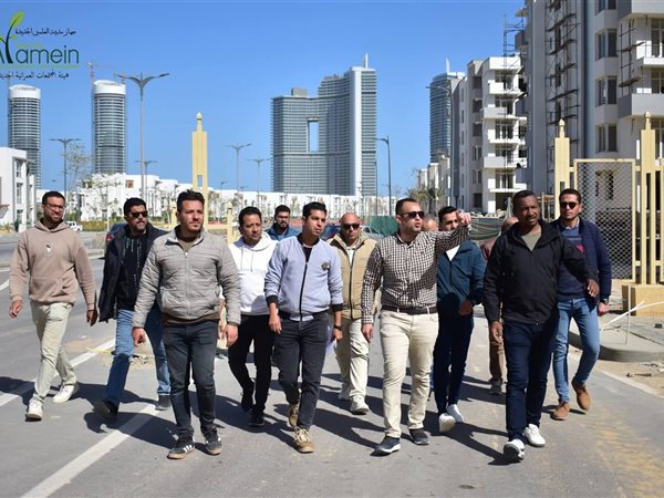 رئيس جهاز العلمين الجديدة يتابع المشروعات القومية ويوجه بتكثيف معدلات التنفيذ