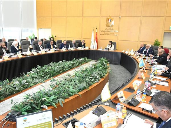 رئيس المقاولون العرب: 48 مليار جنيه إيرادات للشركة خلال العام المالي 2024/2025