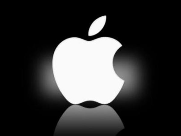 إشعار غير متوقع يربك مستخدمي جوجل.. رابط غريب يصل إلى هواتف آيفون