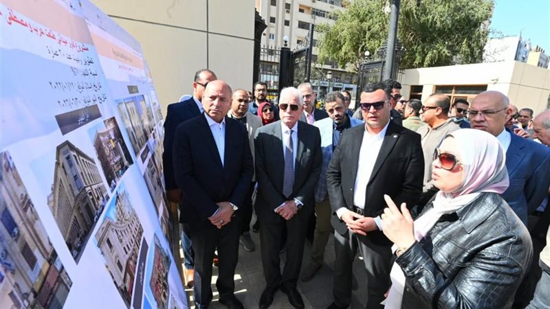 جانب من الجولة 