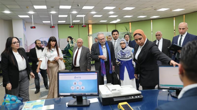 رئيس مياه القاهرة الكبرى يستقبل المقرر الأممي