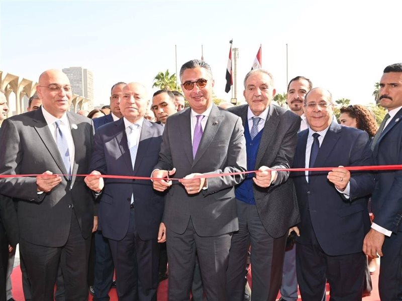 جانب من الافتتاح