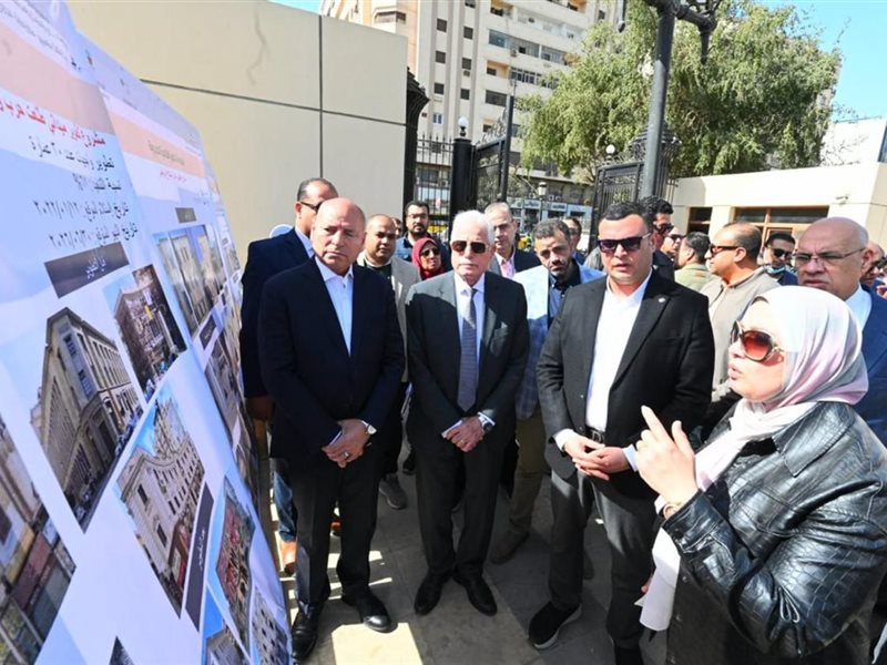 جانب من الجولة 