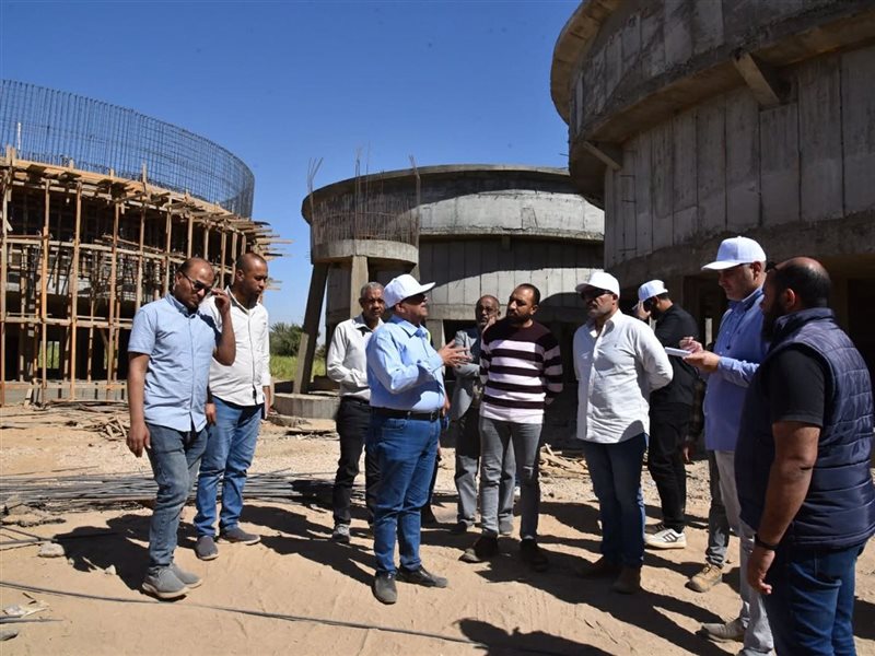 رئيس الشركة القابضة