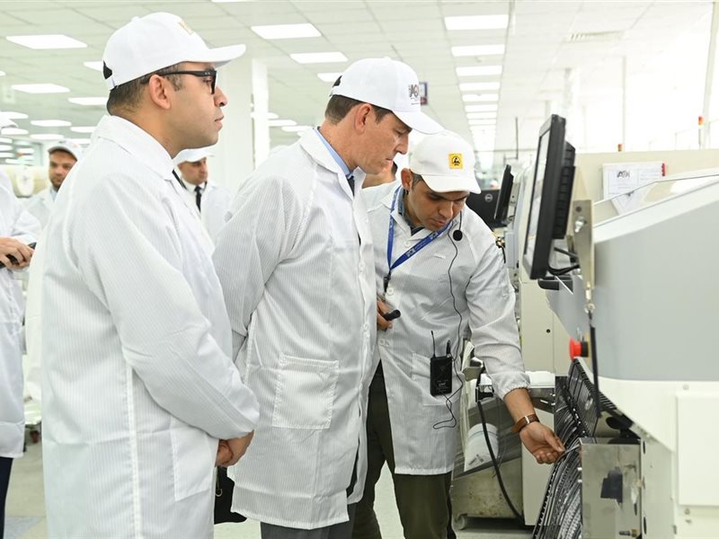 شنايدر إلكتريك وزيروتك