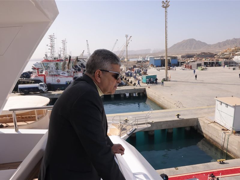 رئيس هيئة قناة السويس