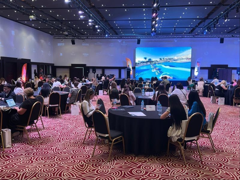 وزارة السياحة والآثار 