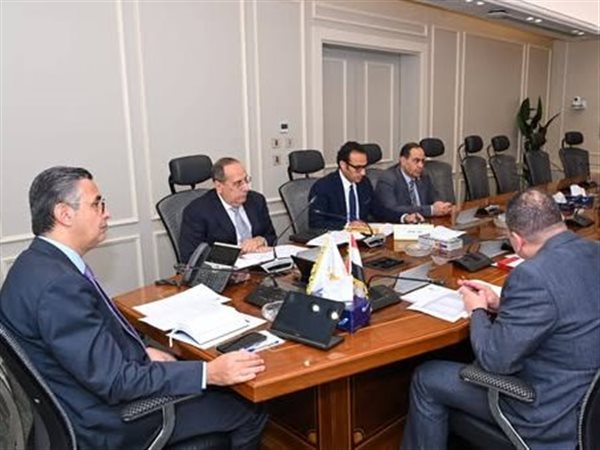 التموين: حزمة تيسيرات جديدة لصرف المنحة.. متابعة لحظية للمنظومة وتكثيف الرقابة وتوجيهات حاسمة للتجار