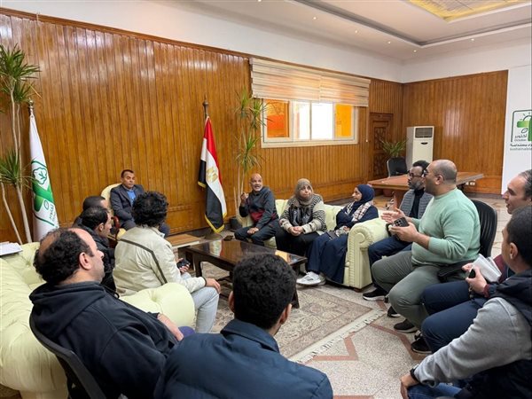 رئيس جهاز 6 أكتوبر يستجيب لشكاوى سكان «جنة» ويوجه بحلول عاجلة