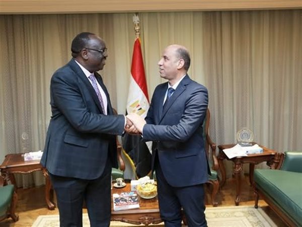 مصر وجنوب السودان نحو شراكة استراتيجية في مجالات العمل والسلامة المهنية