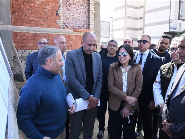 وزيرة الإسكان تتفقد مشروع سكن مصر بمدينة الشروق