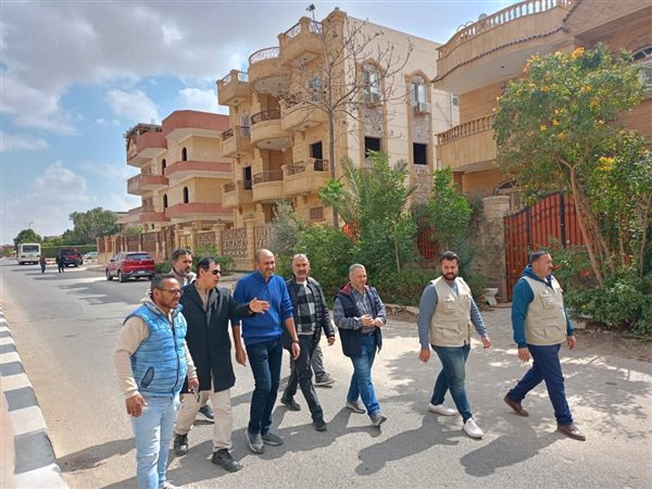 رئيس جهاز الشروق يتابع أعمال رفع كفاءة وصيانة المسطحات الخضراء