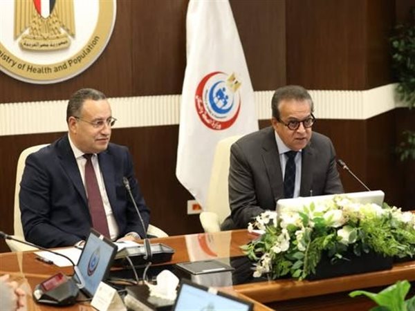 وزيرا الصحة والتعليم العالي يبحثان إدراج المستشفيات الجامعية في منظومة التأمين الصحي الشامل لتعزيز كفائته