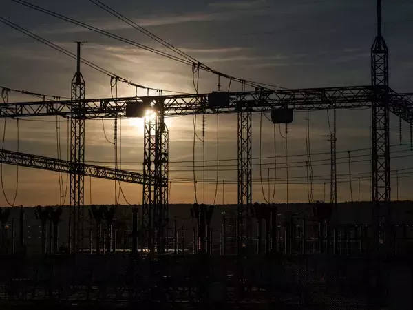 انقطاع كامل للكهرباء في العراق وسط تصاعد الأزمات الإقليمية