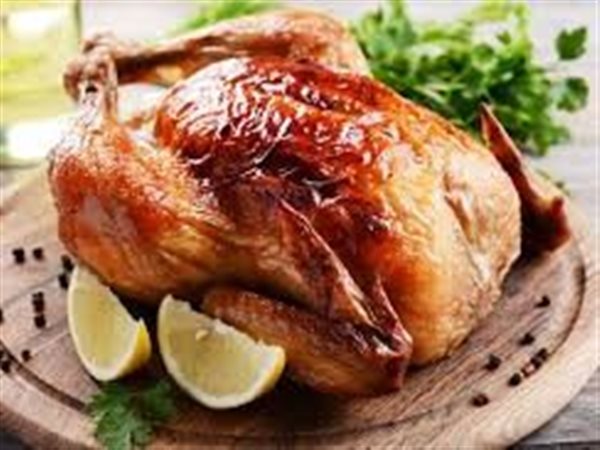 كيلو الفراخ البيضاء بـ 115 جنيه.. اعرف أسعار أجزاء الدجاج اليوم في الجيزة