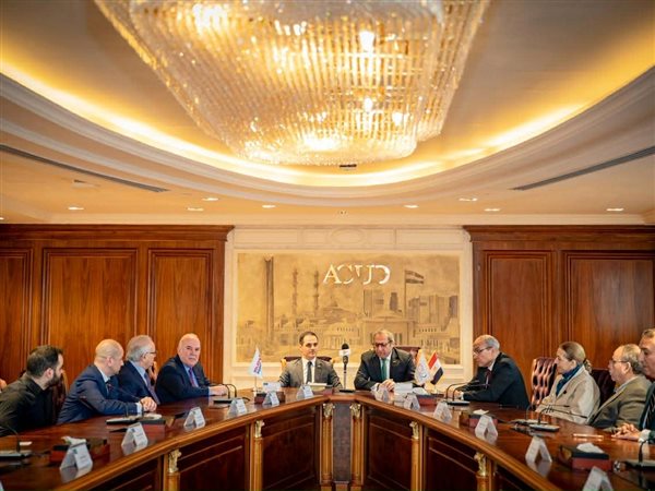 باستثمارات تبلغ 6 مليار جنيه.. العاصمة الإدارية وبولاريس باركس توقعان عقد تطوير مجمع صناعي خدمي متكامل