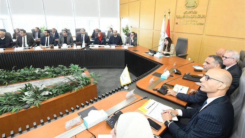 راندة المنشاوي وزيرة الإسكان