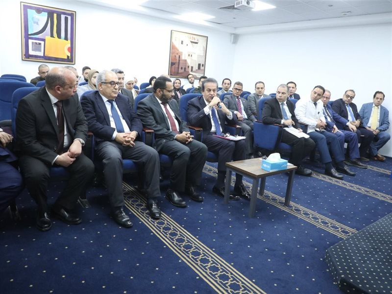 خالد عبدالغفار، وزير