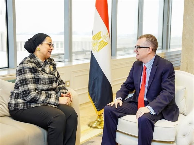 الدكتور أحمد رستم