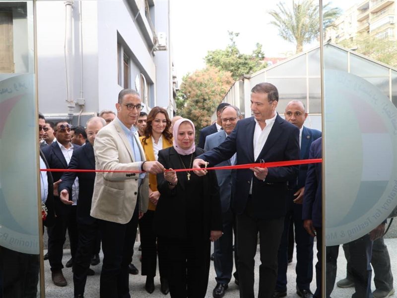 علاء فاروق، وزير