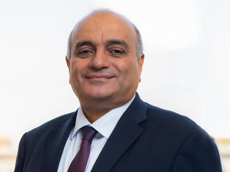 ياسر صبحي نائب وزير