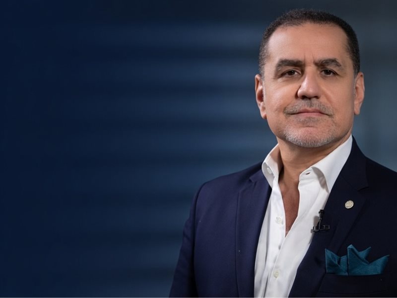 هانى ابو الفتوح الخبير الافتصادى