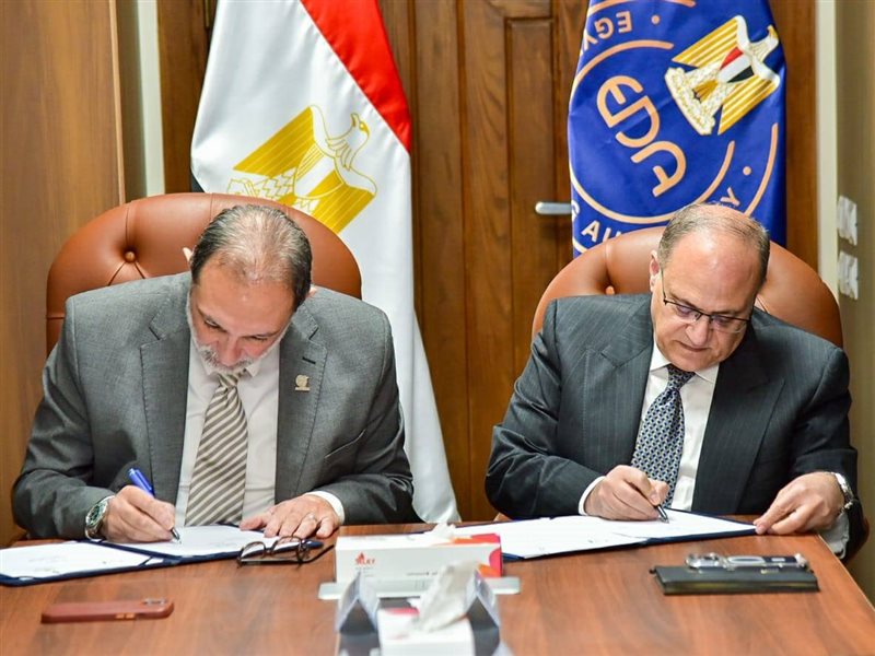  رئيس هيئة الدواء