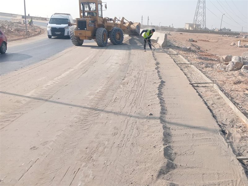 رصف الطريق الاوسطي