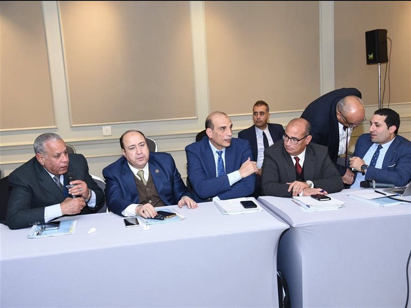 حاتم عبد الغفار،