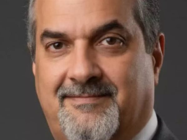 أيمن عبد الحميد: العقار المصري يجذب المستثمرين العرب كملاذ آمن بوقت التوترات