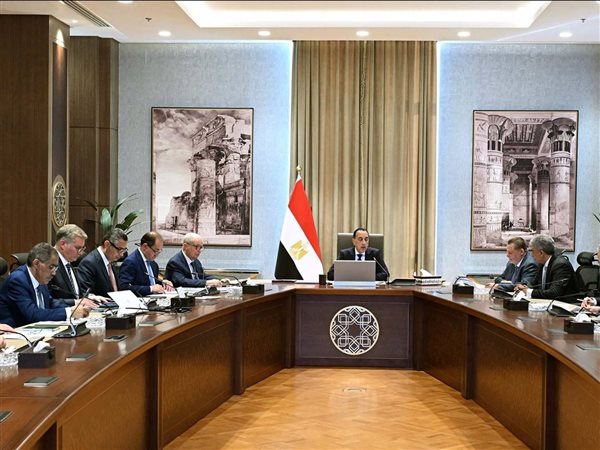 مدبولي يقر حزمة ترشيد إنفاق بـ مواجهة تداعيات التصعيد العسكري بالمنطقة