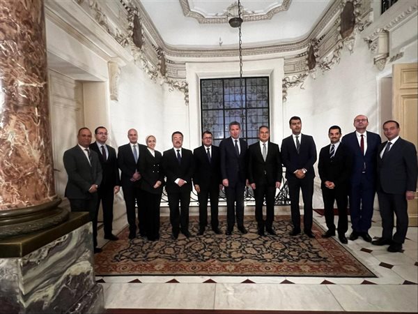 مشاورات مصرية تركية لتعزيز الاستقرار وتحقيق التنمية في أفريقيا