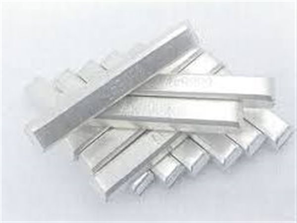 اعرف سعر الفضة اليوم الجمعة 13-3-2026.. تحديثات جديدة في الأسواق المحلية والعالمية