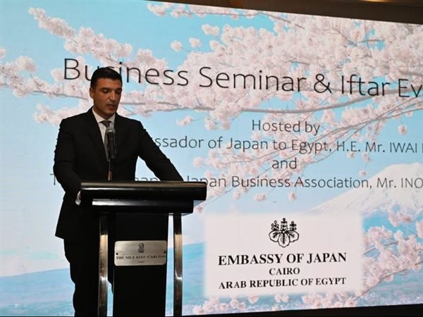 وزير الصناعة يستعرض مجالات التعاون الحالية والفرص الاستثمارية المتاحة بين مصر واليابان 