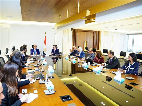 وزيرا التخطيط والمالية يبحثان إطلاق آلية لضمان تمويل مشروعات البنية التحتية بمصر
