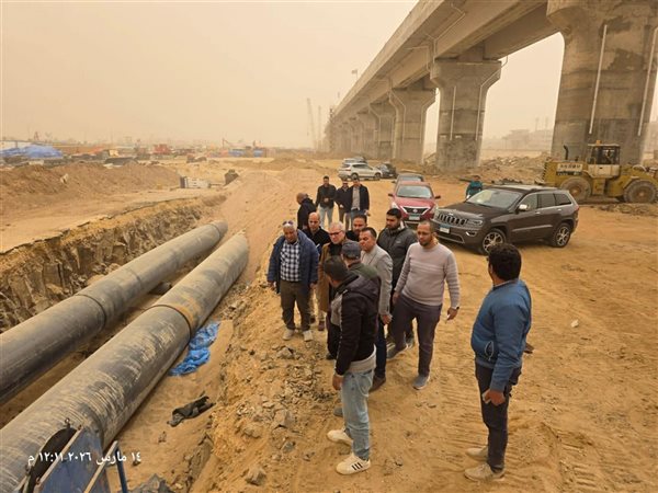 لتأمين احتياجات المياه.. نائب رئيس المجمعات العمرنية يتفقد مشروع خطوط التغذية الكبرى بـ 6 أكتوبر
