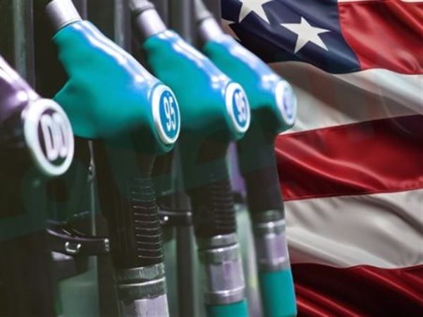 رابطة السيارات الأمريكية: أسعار البنزين تقفز بنسبة24% منذ بدء الحرب على إيران