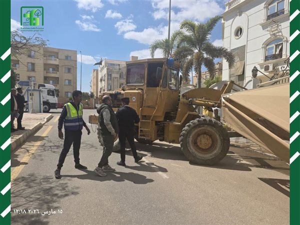 جهاز 6 أكتوبر يضرب بيد من حديد.. تنفيذ قرارات إزالة الاشغالات وقطع المرافق عن المخالفين