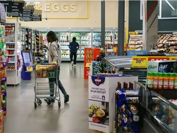 شعبة المستوردين: تقليص ساعات العمل يخفض تكاليف التشغيل جزئياً 