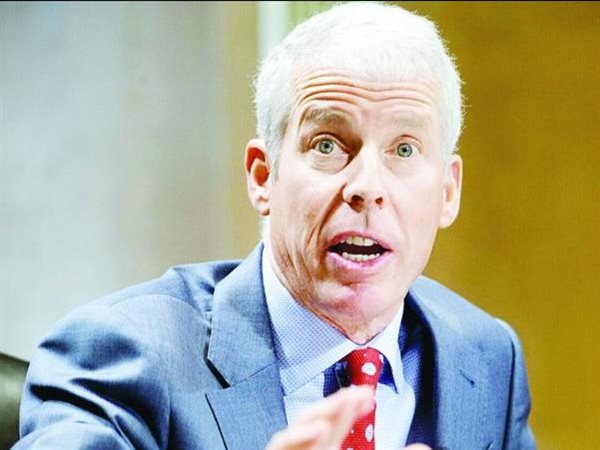 وزير الطاقة الأمريكي يعلن بدء تدفق النفط الإيراني خلال 4 أيام